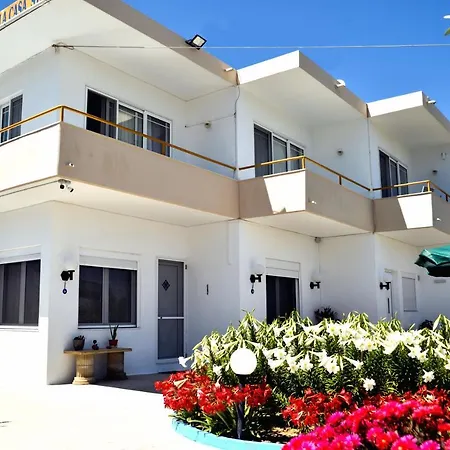 Bella Casa Kolympia *